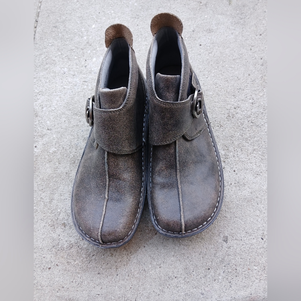 Alegria womens boots nwot